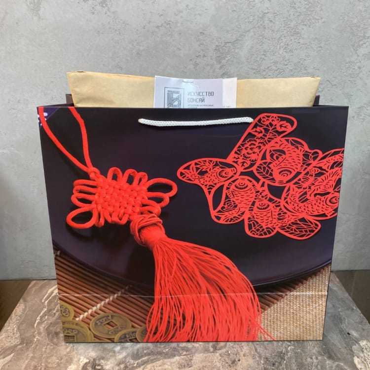 Подарочная упаковка в крафт