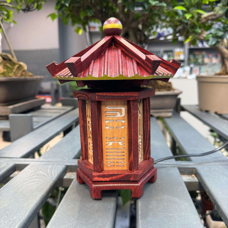 Фонарь в японском стиле