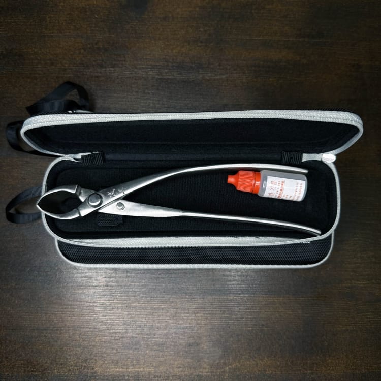 Вогнутые кусачки с прямыми лезвиями - профессиональные (нержавеющая сталь)